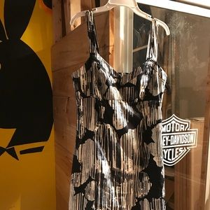 Black and white summer dress by ny and company